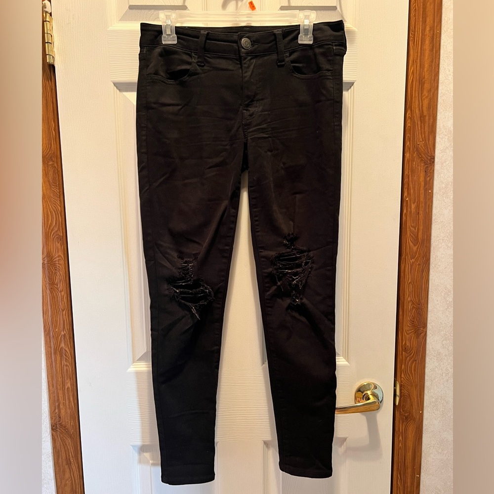 American Eagle Black Distressed Jegging Jeans